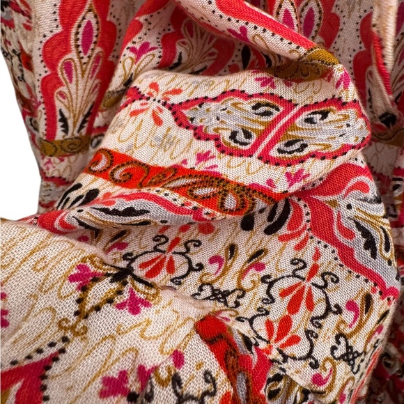 Rebellion Red and Cream Paisley Boho Asymmetrical Bell Sleeve Dress 100% Rayon - Picture 6 of 16
